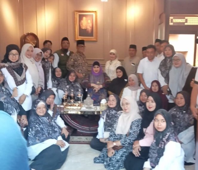 
 Halal Bihalal YPI Al-Hidayah Pondok Melati Bekasi, Perkuat Profesionalisme Tenaga Pendidik