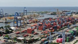 Ilustrasi aktivitas bongkar muat di IPC TPK Tanjung Priok. Foto istimewa/IPC TPK