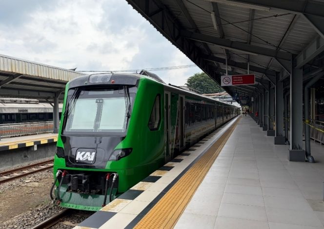 
 Akses dan Ruang Tunggu KA Feeder Whoosh di Stasiun Bandung Pindah ke Sisi Barat mulai 10 Maret