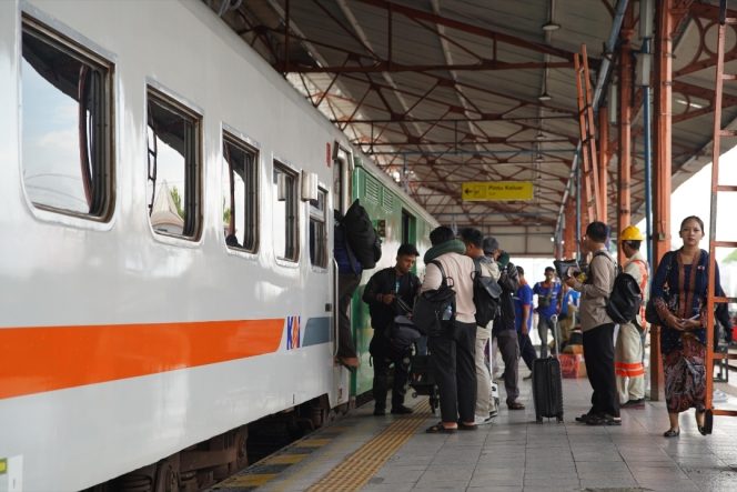 
 KAI: Penjualan Tiket KA Lebaran 2026 Capai 2,39 Juta, Okupansi Sementara 53,3 Persen