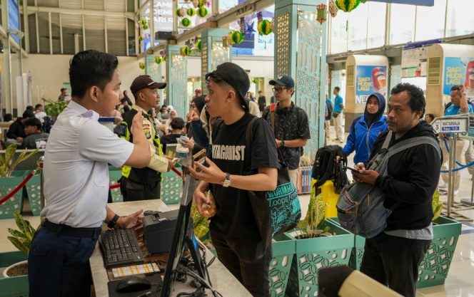 
 H-11 Lebaran, 22 Ribu Penumpang Berangkat dari Daop 1 Jakarta, Okupansi Tiket Lebaran Capai 60%