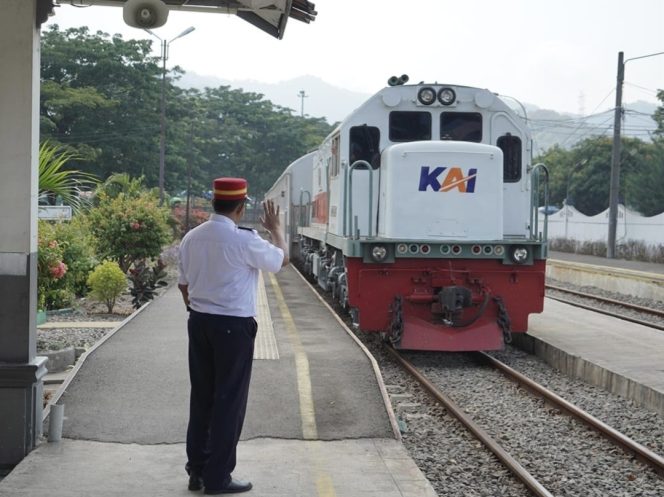 
 Perjalanan Commuter Line Merak Hanya Sampai Stasiun Cilegon pada 13–20 Maret 2026
