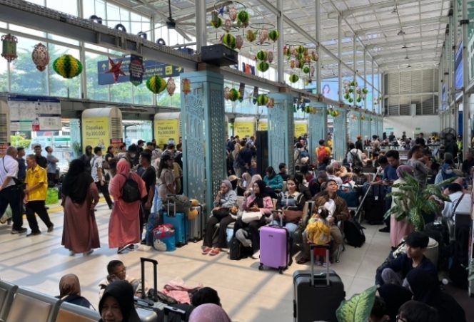 
 Update Angkutan Lebaran 2026: Okupansi KA dari Daop 1 Jakarta Capai 70 Persen