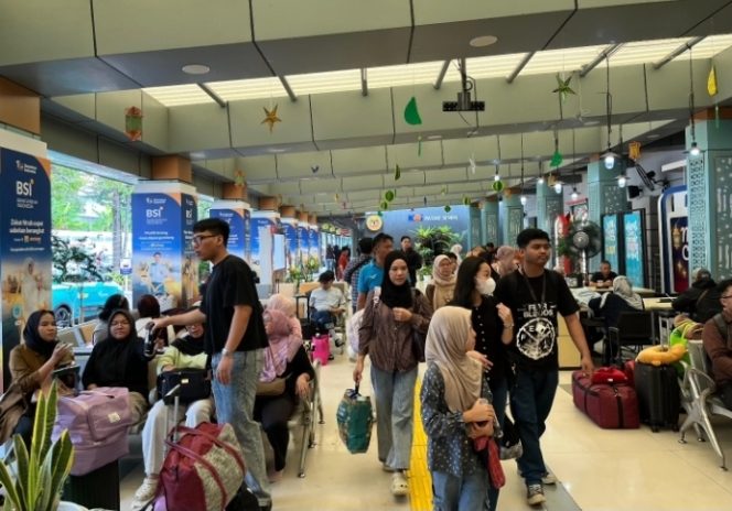 
 Okupansi KA Daop 1 Jakarta Tembus 73 Persen, Arus Balik Mulai Ramai