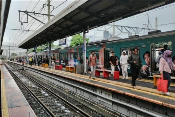 
 KAI Commuter Layani 18,7 Juta Pengguna Selama 20 Hari Angkutan Lebaran 2026