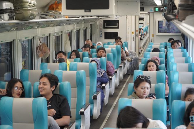 
 KAI Daop 1 Jakarta Operasikan 17 KA Tambahan dan 68 KA Reguler pada Libur Panjang Paskah