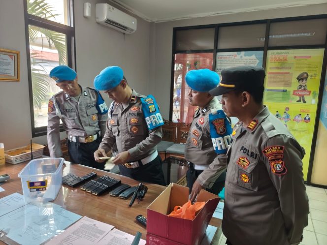 
 Operasi Gaktibplin dan Tes Urine di Polsek Sunda Kelapa Seluruh Personel Negatif Narkoba