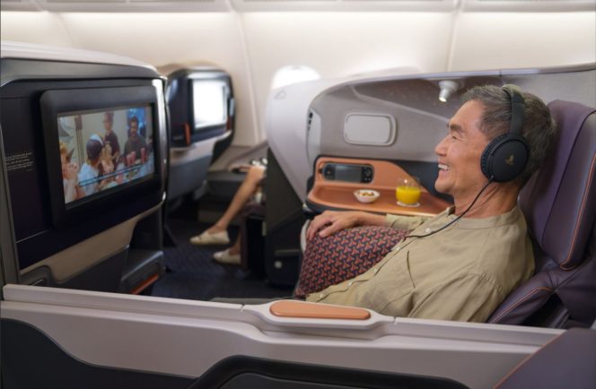 
 Menikmati Keseruan FIFA World Cup 2026 di Ketinggian 30.000 Kaki