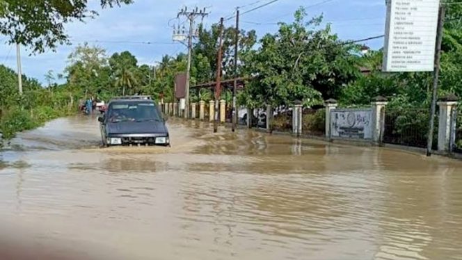 
 Pidie Jaya Kembali Terendam, Jalan Nasional Lumpuh