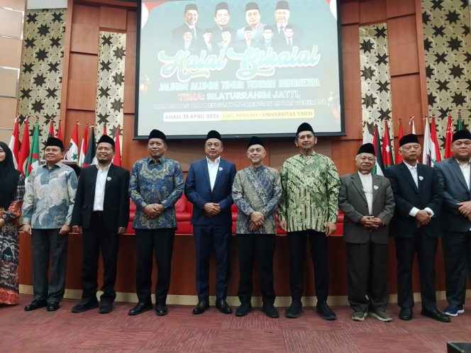 
 AI dan Koperasi Desa: Seruan Sinergi di Forum Alumni Timur Tengah