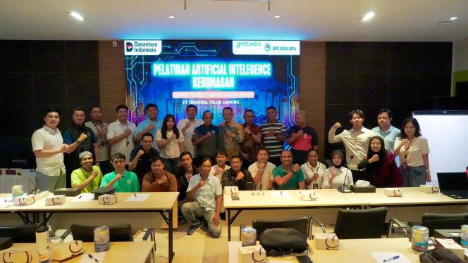 
 Inovasi Kehumasan TTL: Integrasi AI untuk Tingkatkan Kecepatan dan Ketepatan Informasi