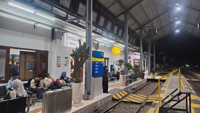 
 KAI Catat Lonjakan Penumpang di Stasiun Rogojampi, Mobilitas Warga Kian Tinggi