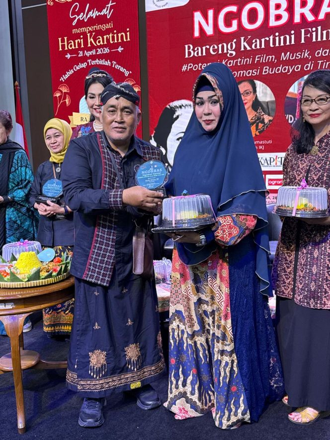 
 Nucke Rahma Soroti Peran “Kartini Kreatif” dalam Diplomasi Budaya di Milad FORWAN ke-12