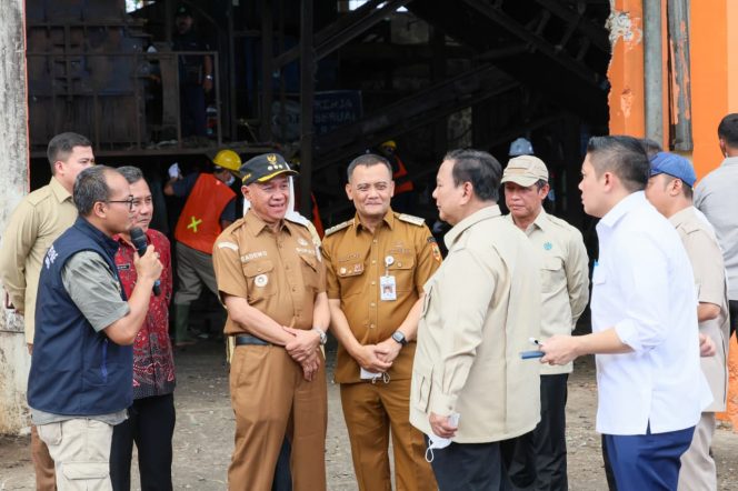 
 Prabowo ke Banyumas, Helikopter Kepresidenan Memporak Porandakan Lapak Pedagang
