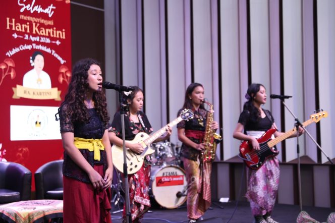 
 Kartini Bukan Kartono Band Tampil Memukau di Diskusi NGOBRAS 2026