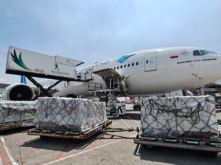 Armada Garuda Indonesia dengan 15 ton Logistik untuk dikirim ke Jeddah