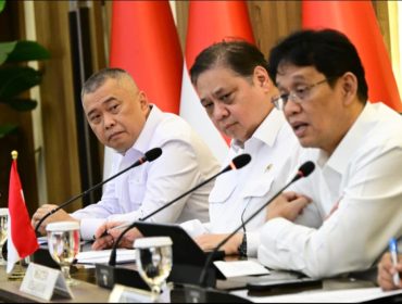 Menhub Dudy, Menko Airlangga, dan Menkeu Purbaya (BKIP)