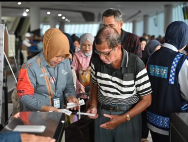 Penumpang penyeberangan