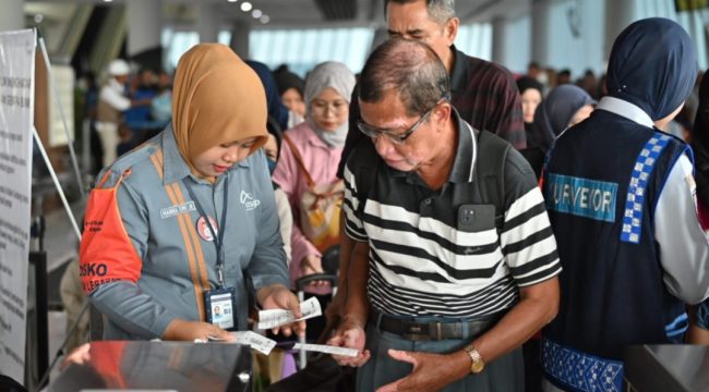 Penumpang penyeberangan