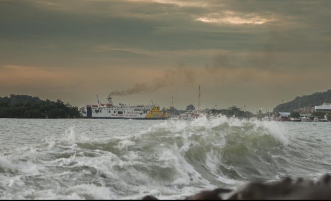 
 Cuaca ekstrem di utara Papua