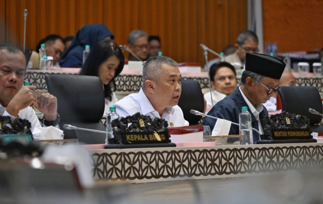 
 Menhub Dudy di Gedung DPR