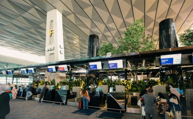
 Konter Check In maskapai Garuda Indonesia di Terminal 3 Bandara Soetta