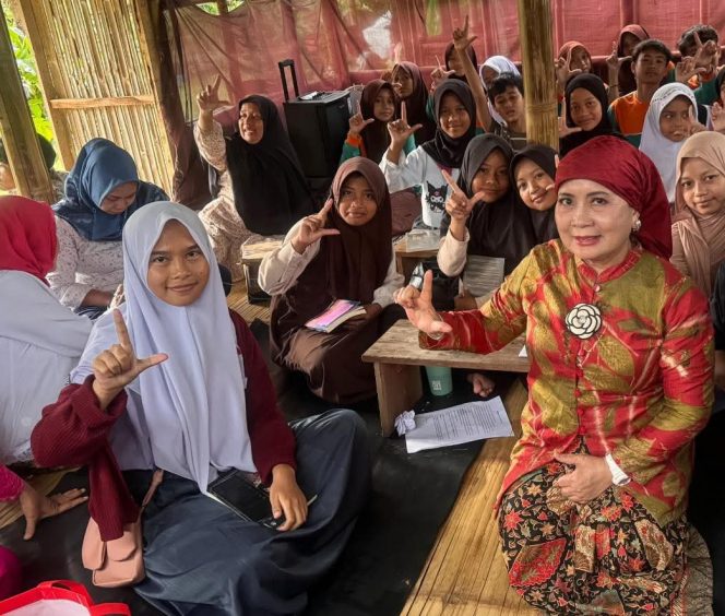 
 Catatan Halimah Munawir: Catatan Kartini