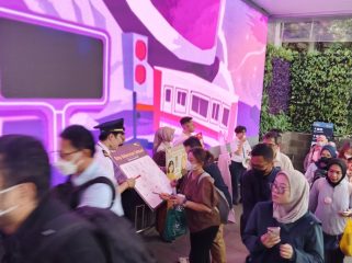 Kampanye di Stasiun Sudirman