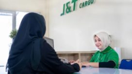 Layanan di konter J&T Cargo