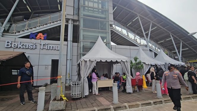 
 KAI Refund 4.878 Tiket Pascakecelakaan Bekasi Timur, Korban Meninggal Jadi 15 Orang