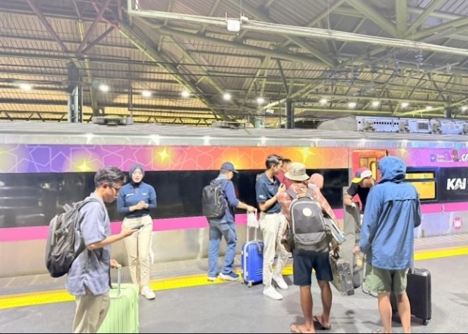 
 KAI Kembalikan 13.027 Tiket, Pemulihan Layanan KA Jarak Jauh Dilakukan Bertahap