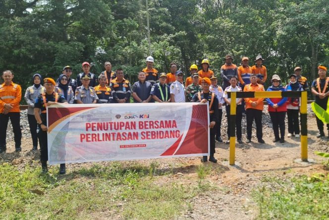 
 KAI Tegaskan Penataan Perlintasan Sebidang, 1.089 Titik Liar Jadi Prioritas Keselamatan