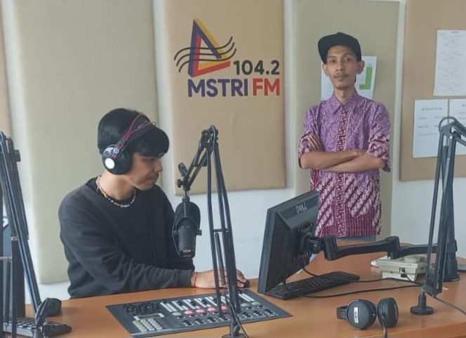
 Ms Tri 104.2 FM Tetap Eksis Seperempat Abad, Hadirkan Informasi dan Musik Berkualitas