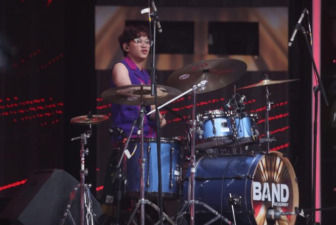 
 Itab Purnama Diserbu 93 Ribu Komentar Usai Tampil di Band Academy Indosiar