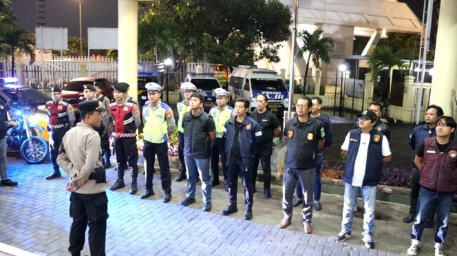 
 Patroli Cipta Kondisi Polres Pelabuhan Tanjung Priok, Antisipasi Guantibmas dan Kejahatan Jalanan