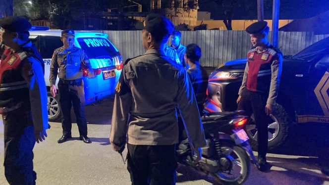 
 Patroli Cipta Kondisi Polres Pelabuhan Tanjung Priok Antisipasi Gangguan Kamtibmas di Kawasan Pelabuhan