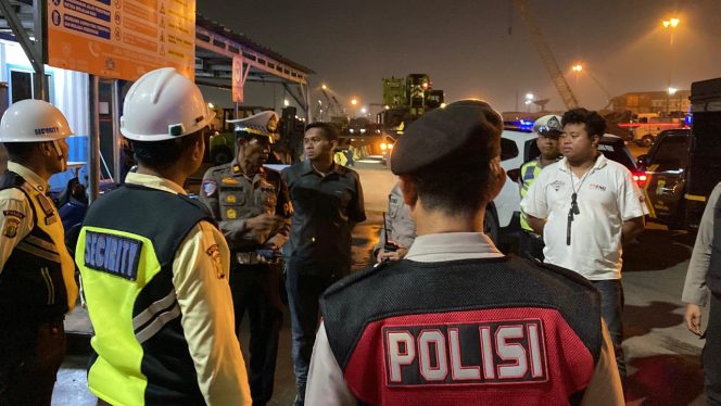 
 Patroli Cipta Kondisi Polres Pelabuhan Tanjung Priok, Antisipasi Gangguan Kamtibmas dan Kejahatan Jalanan