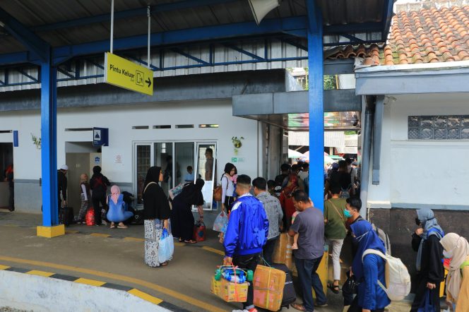 
 KA Siliwangi Layani 457 Ribu Pelanggan Selama Januari-April 2026