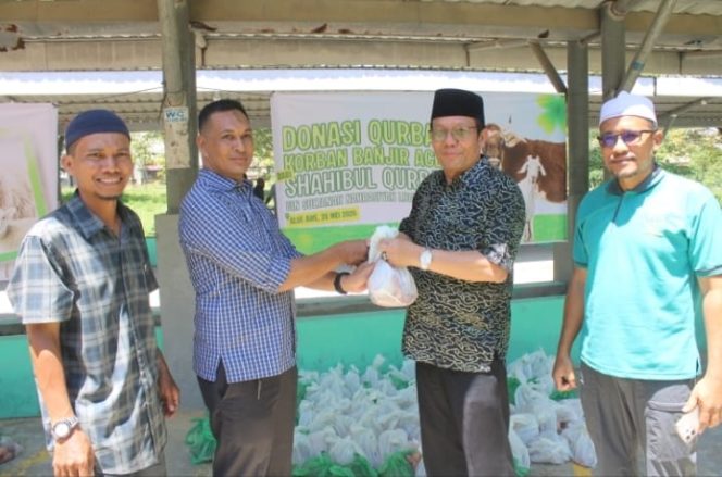 
 UIN Sultanah Nahrasiyah Lhokseumawe Salurkan Hewan Kurban untuk Warga dan Mahasiswa