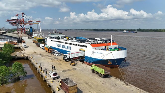 
 Arus Ekspor Dongkrak Kinerja IPCC, Tumbuh Solid 16,01 Persen di Awal Kuartal II