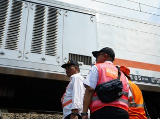 Invesrigasi kecelakaan KRL-KAJJ
