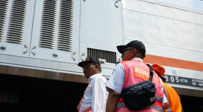 Invesrigasi kecelakaan KRL-KAJJ