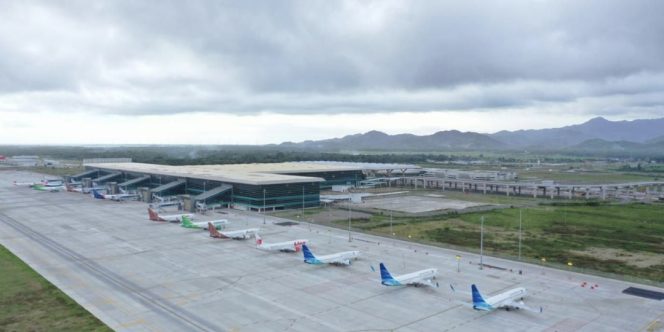 
 Penerbangan di Bandara Angkasa Pura Indonesia