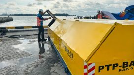 Drop Tank di Pelabuhan Pulau Baai