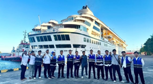Kapal berbendera Bahamas di Indonesia