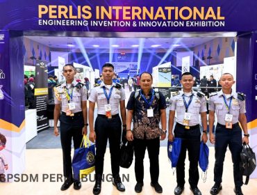 Tim Poltekpel Surabaya