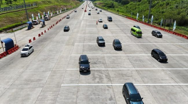 Lalu lintas jalan raya