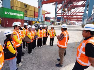 Kunjungan langsung ke Terminal Operasi 3 IPC TPK