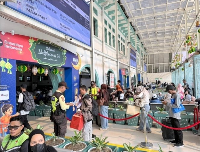 
 Operasional KA Jarak Jauh Berangsur Pulih, Hampir Seluruh Perjalanan Berjalan Tepat Waktu