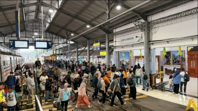 
 KAI Layani 393 Ribu Pelanggan di Awal Long Weekend, Rute Yogyakarta dan Bandung Jadi Favorit